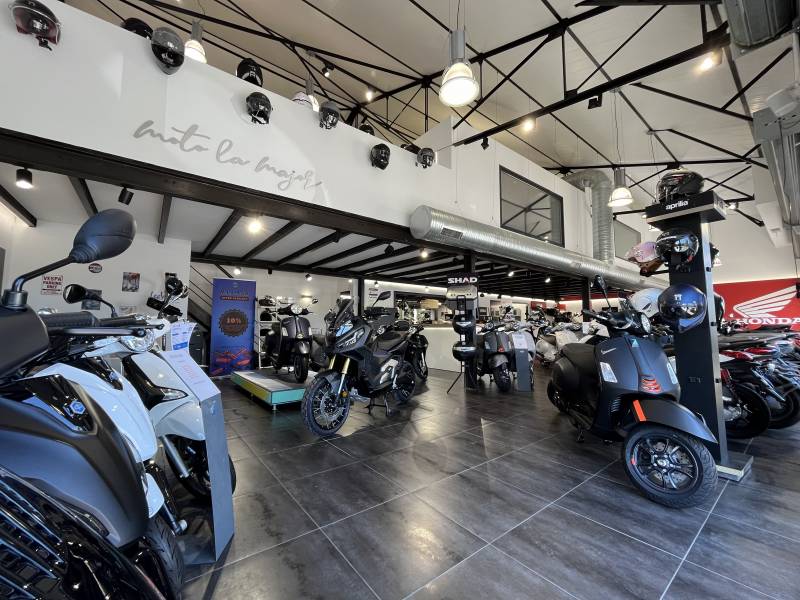 VENTE NOUVEAU SCOOTER PIAGGIO LIBERTY 2025 A MOTO LA MAJOR AUBAGNE