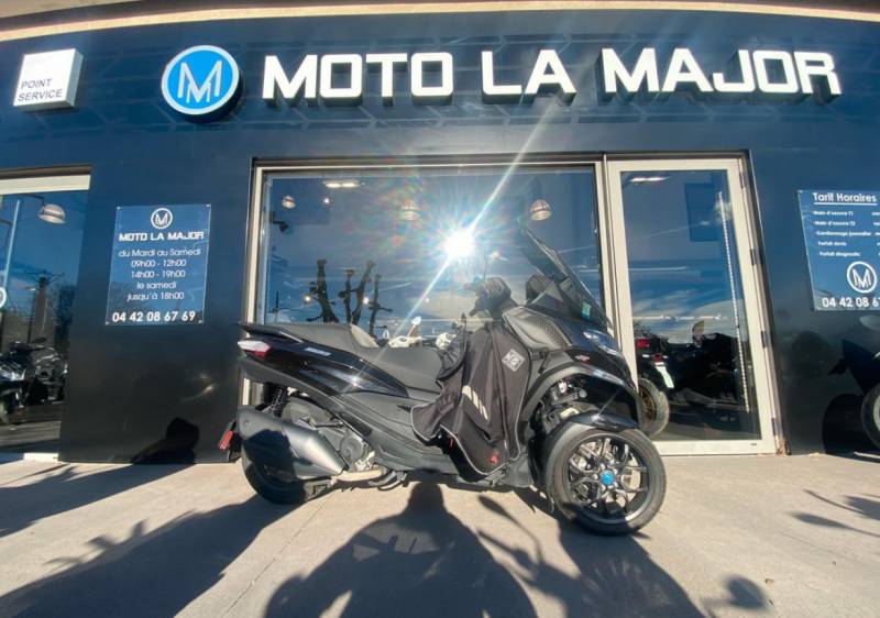 PIAGGIO MP3 400 HPE A AUBAGNE A COTE LA VALENTINE MARSEILLE