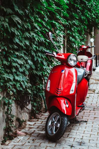 L'été arrive : roulez en Vespa© et profitez de la douceur italienne